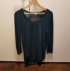 3/4 length forest green top with mesh detail